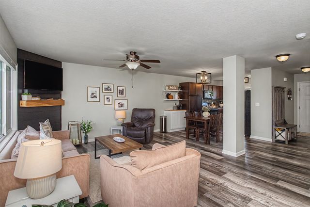 531 E 3rd Street, Huxley, IA 50124