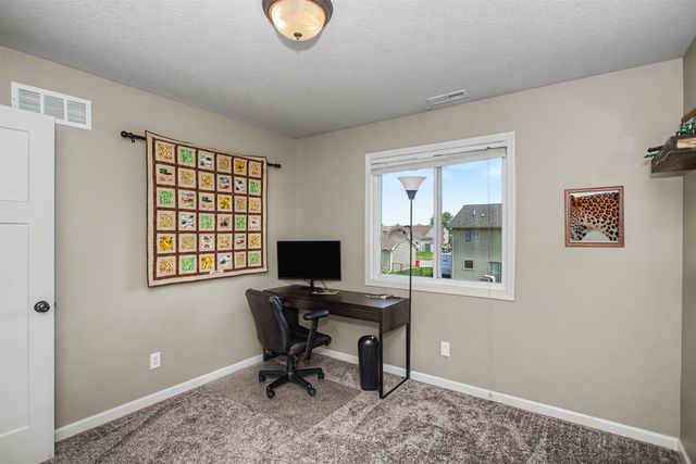 531 E 3rd Street, Huxley, IA 50124