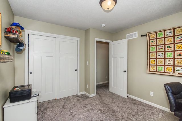 531 E 3rd Street, Huxley, IA 50124