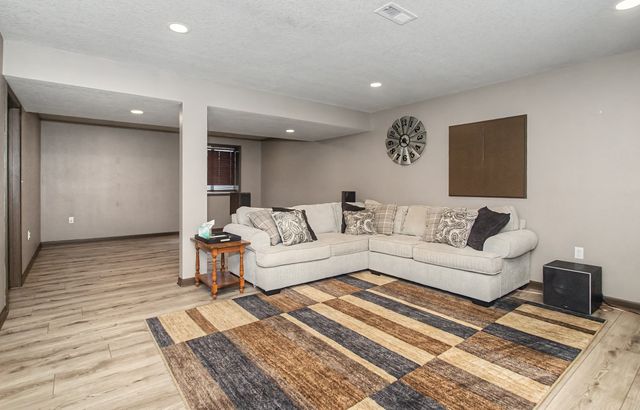 531 E 3rd Street, Huxley, IA 50124