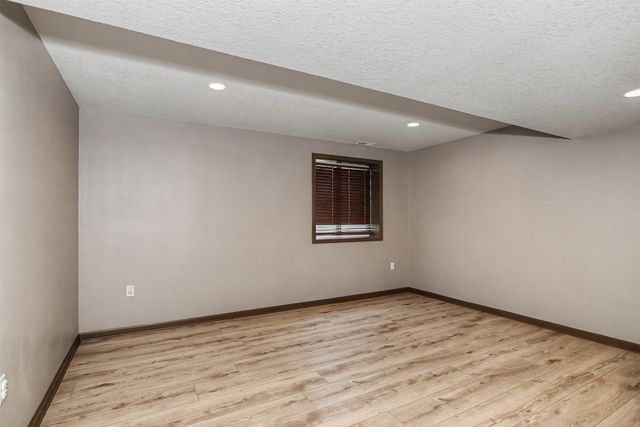 531 E 3rd Street, Huxley, IA 50124