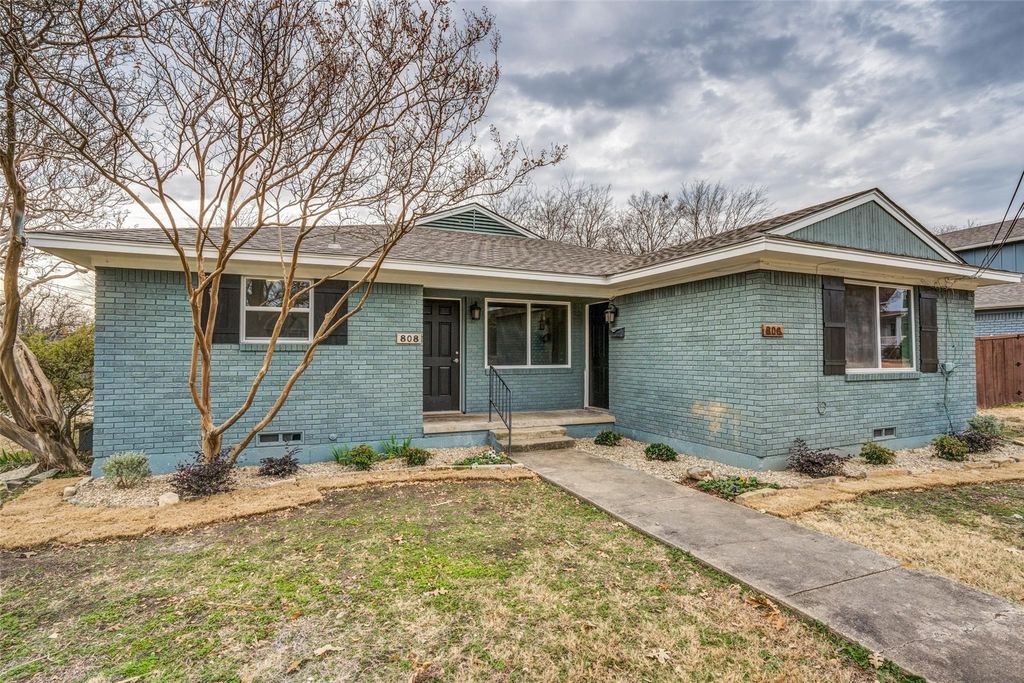 808 Barnes Street, Mckinney, TX 75069