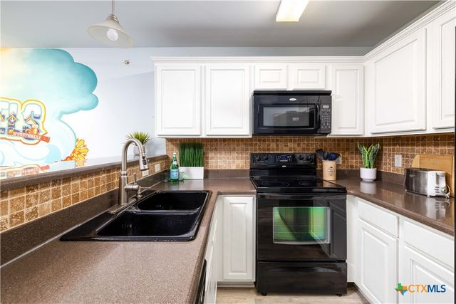 730 E Mather Street I101, New Braunfels, TX 78130