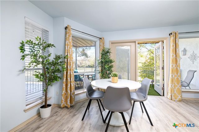 730 E Mather Street I101, New Braunfels, TX 78130