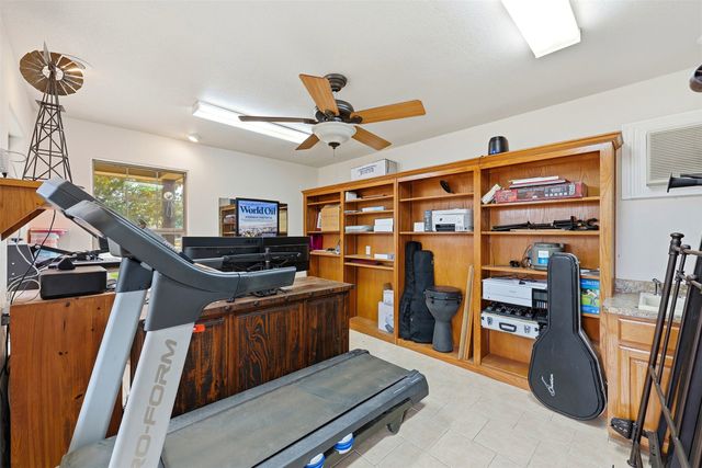 2900 Davis Road, Granbury, TX 76049