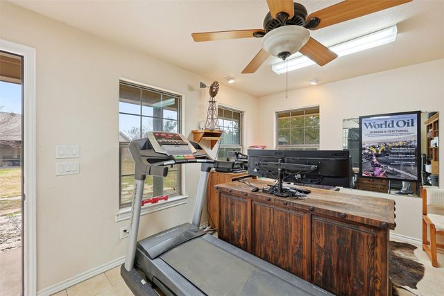 2900 Davis Road, Granbury, TX 76049