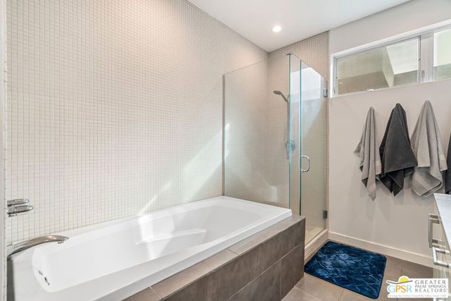 2823 S Palm Canyon Drive, Palm Springs, CA 92264