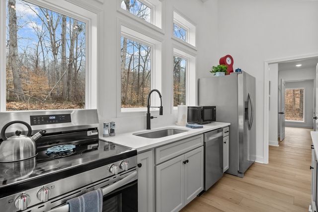 1222 Bald Eagle Dr, Kingston Springs, TN 37082