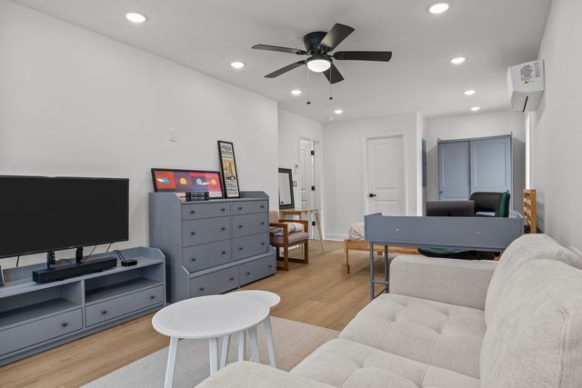 1222 Bald Eagle Dr, Kingston Springs, TN 37082