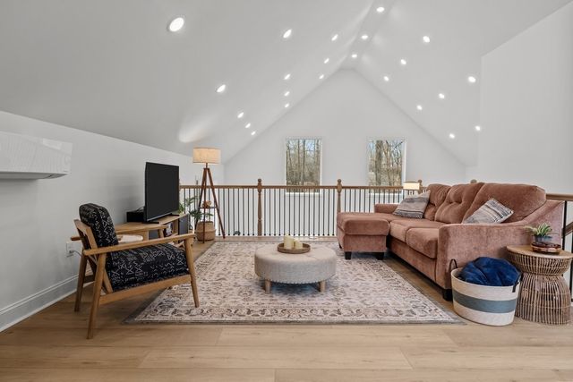 1222 Bald Eagle Dr, Kingston Springs, TN 37082