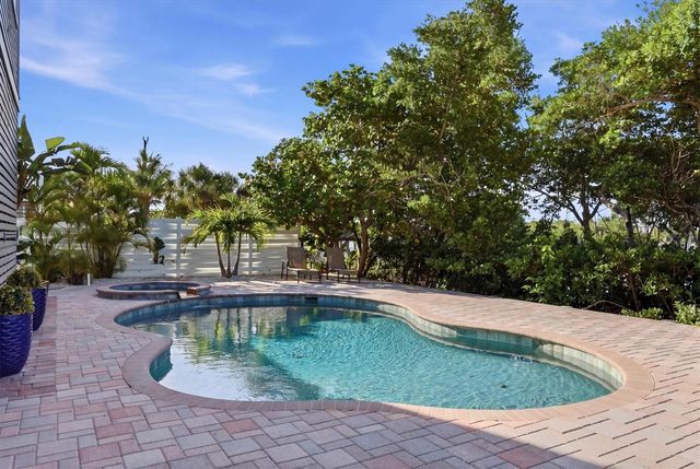 81 N GULF BOULEVARD, Placida, FL 33946