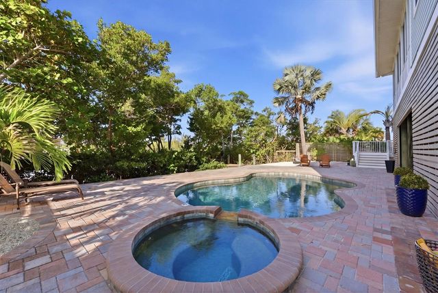 81 N GULF BOULEVARD, Placida, FL 33946