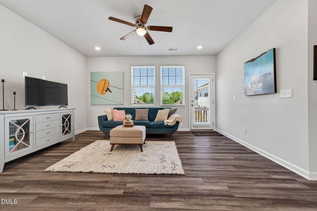 609 Traditions Grande Boulevard, Wake Forest, NC 27587