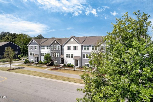 609 Traditions Grande Boulevard, Wake Forest, NC 27587