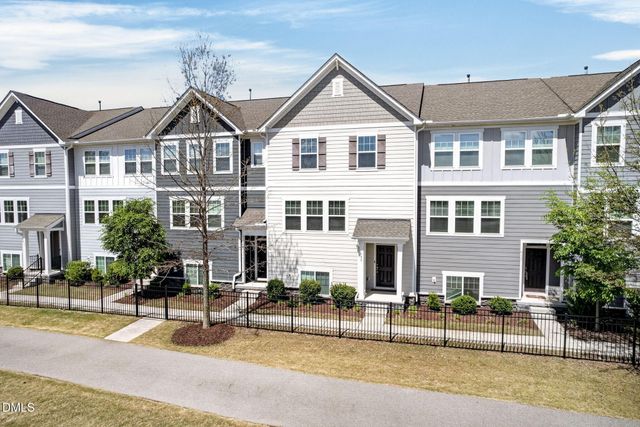 609 Traditions Grande Boulevard, Wake Forest, NC 27587