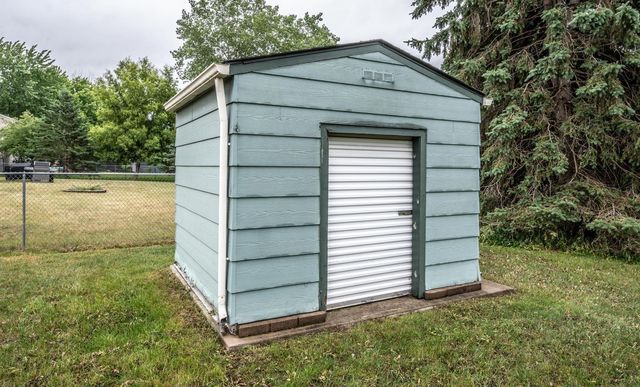 3256 201st Street W, Farmington, MN 55024