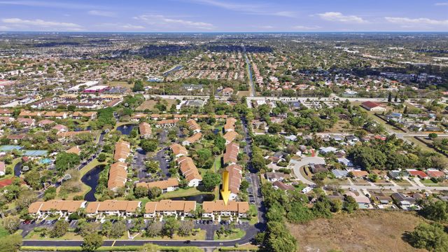 3260 Perimeter Drive, Greenacres, FL 33467