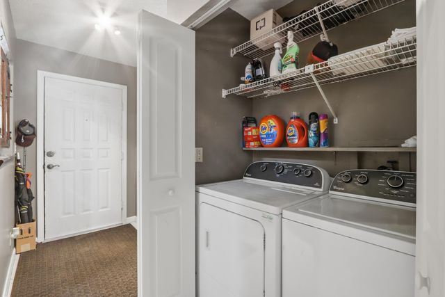 3260 Perimeter Drive, Greenacres, FL 33467