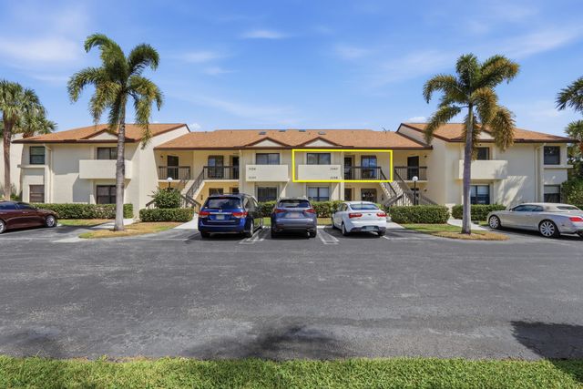 3260 Perimeter Drive, Greenacres, FL 33467