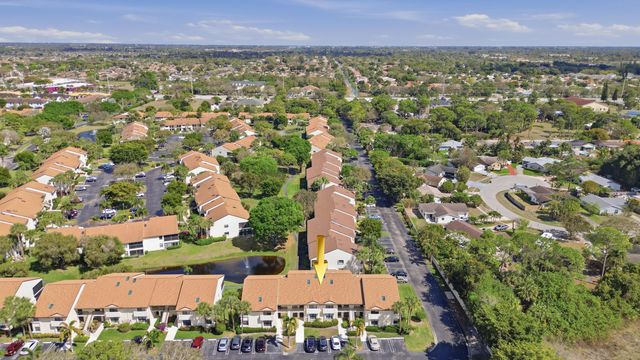 3260 Perimeter Drive, Greenacres, FL 33467