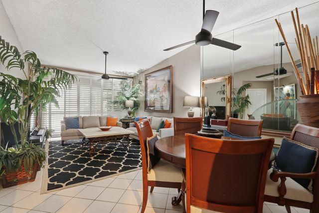 3260 Perimeter Drive, Greenacres, FL 33467