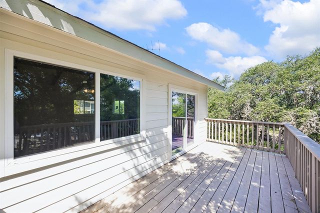 155 Mary Ann DR, Canyon Lake, TX 78133