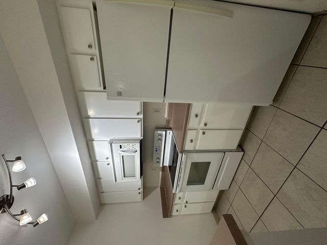 161 SW Palm Dr Apt 107, Port St Lucie, FL 34986