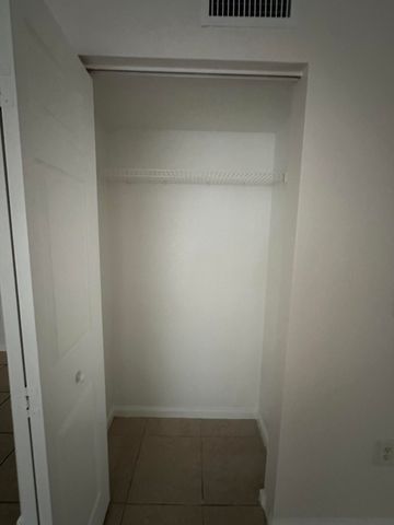 161 SW Palm Dr Apt 107, Port St Lucie, FL 34986