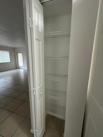 161 SW Palm Dr Apt 107, Port St Lucie, FL 34986