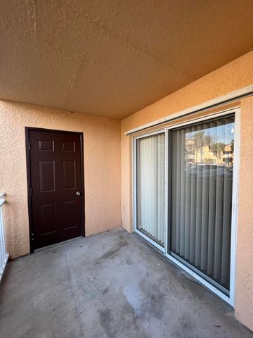 161 SW Palm Dr Apt 107, Port St Lucie, FL 34986