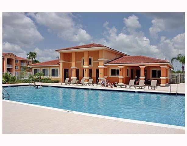 161 SW Palm Dr Apt 107, Port St Lucie, FL 34986