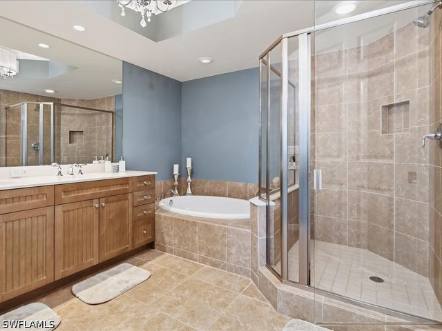 1065 Borghese LN 2005, Naples, FL 34114