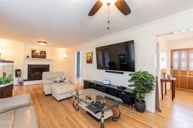 5829 Sandstone Drive, Durham, NC 27713