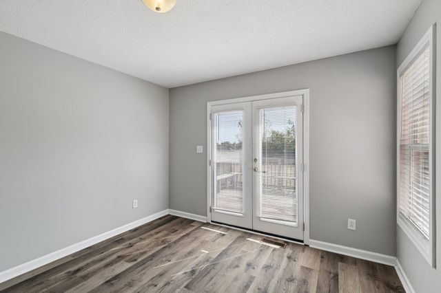 1447 Amy Ave, Clarksville, TN 37042