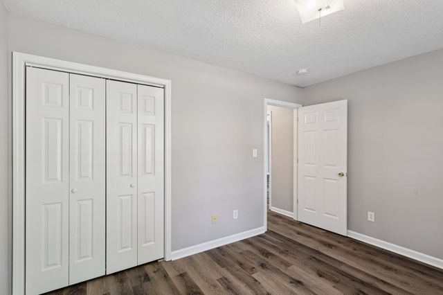 1447 Amy Ave, Clarksville, TN 37042