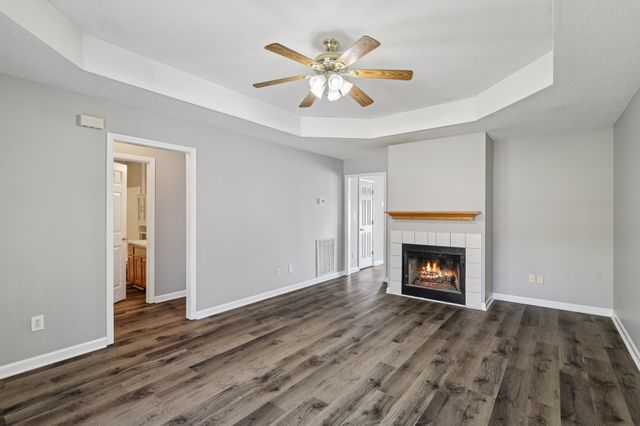 1447 Amy Ave, Clarksville, TN 37042