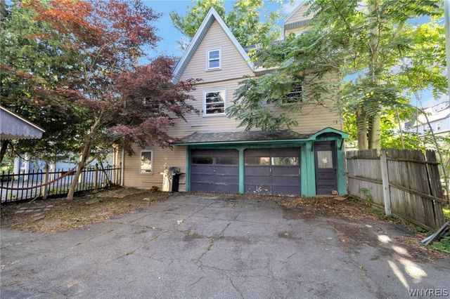 29 Livingston Street, Buffalo, NY 14213
