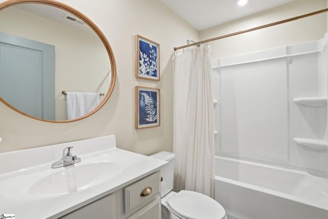 130 Barrington Creek Road, Piedmont, SC 29673