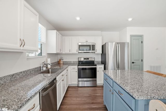 130 Barrington Creek Road, Piedmont, SC 29673