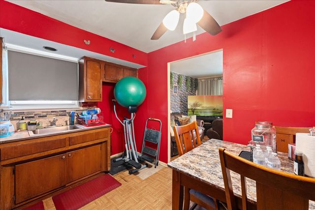 716 HEMLOCK Street, New York City, NY 11208
