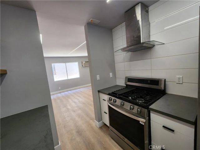 5150 Ithaca, Los Angeles, CA 90032