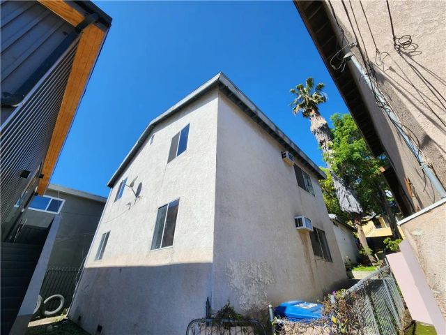 5150 Ithaca, Los Angeles, CA 90032