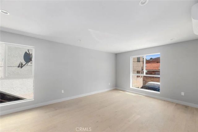 5150 Ithaca, Los Angeles, CA 90032