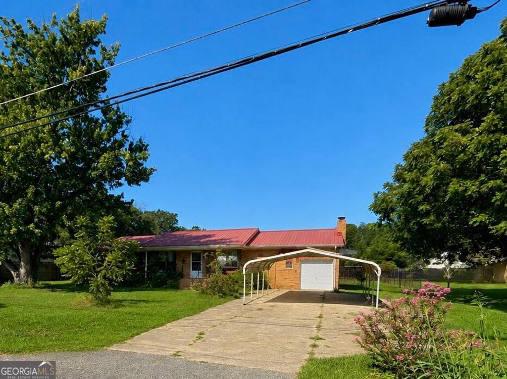 2114 Cheatwood Drive, Oxford, AL 36203