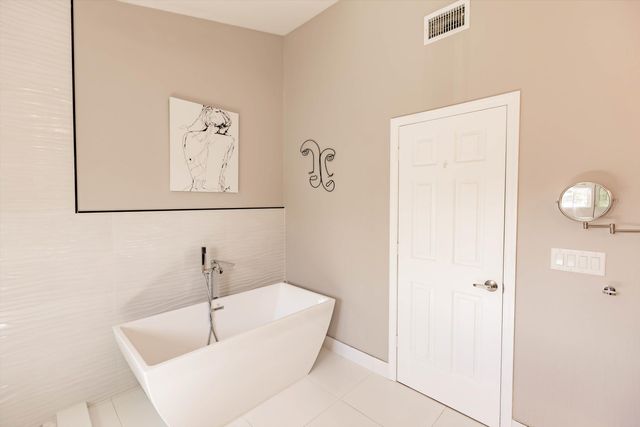 6115 SE Georgetown Place 1006, Hobe Sound, FL 33455