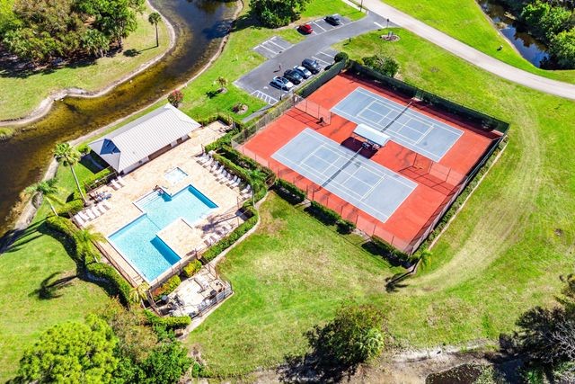 6115 SE Georgetown Place 1006, Hobe Sound, FL 33455