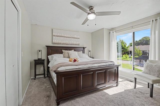 7901 W Lakeshore Drive, Oklahoma City, OK 73132