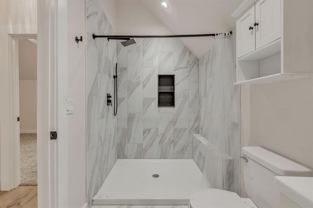 7901 W Lakeshore Drive, Oklahoma City, OK 73132