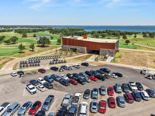 7901 W Lakeshore Drive, Oklahoma City, OK 73132