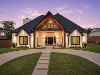 7901 W Lakeshore Drive, Oklahoma City, OK 73132